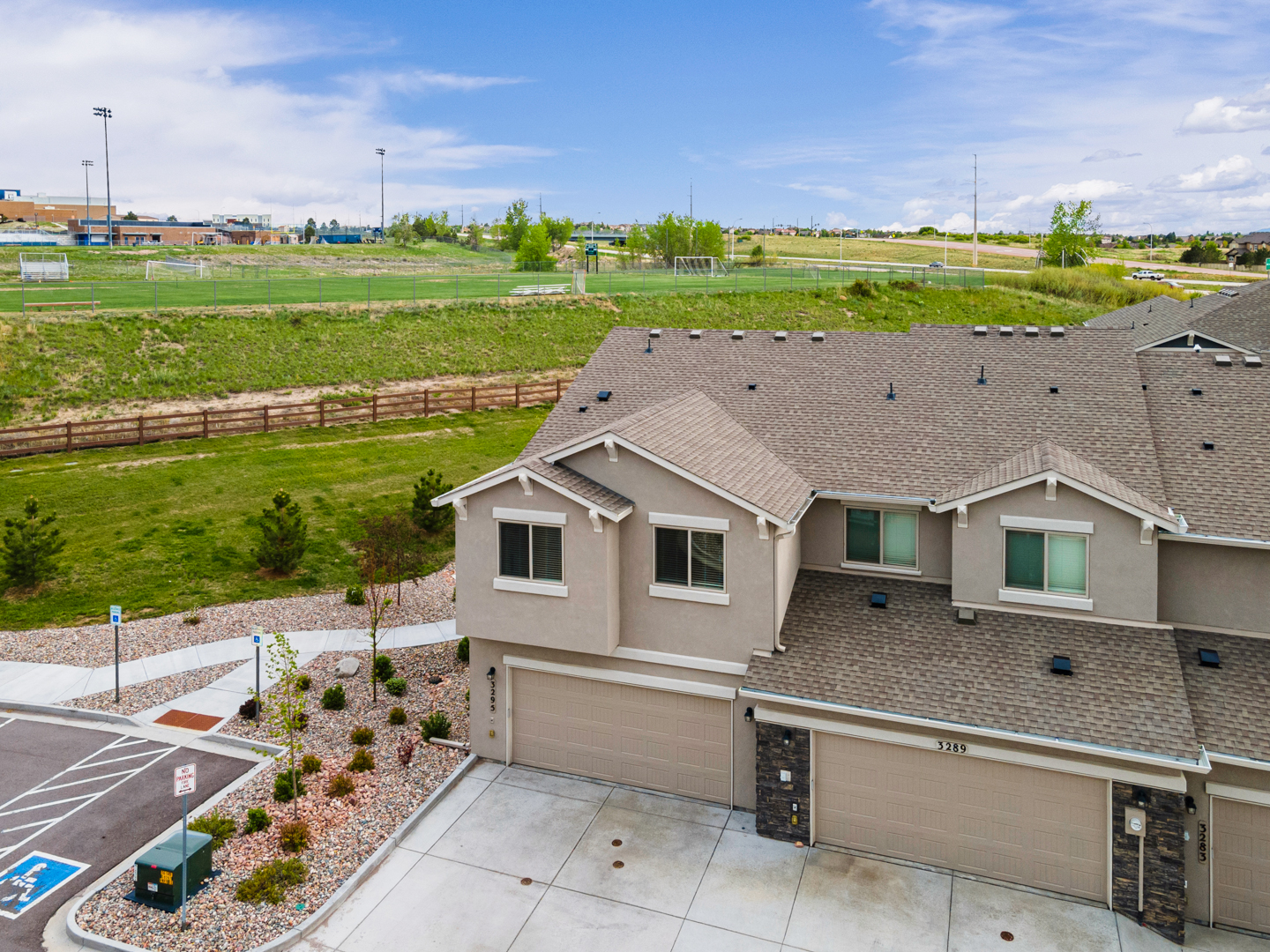 3295 Bewildering Heights